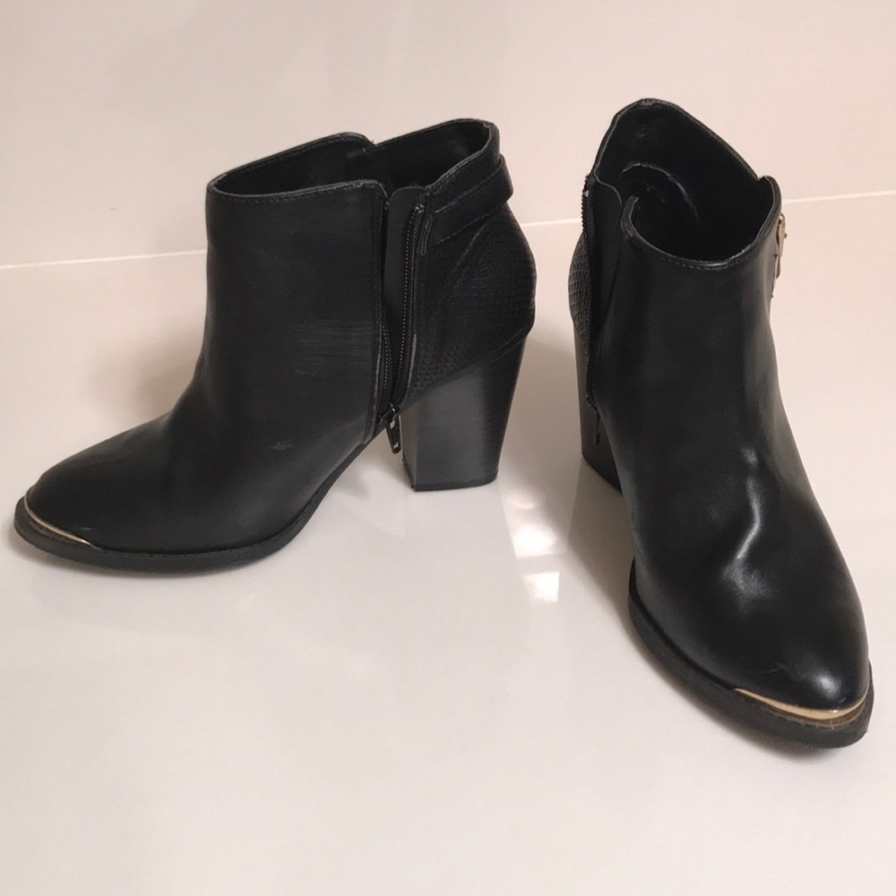 Rock & Republic Booties